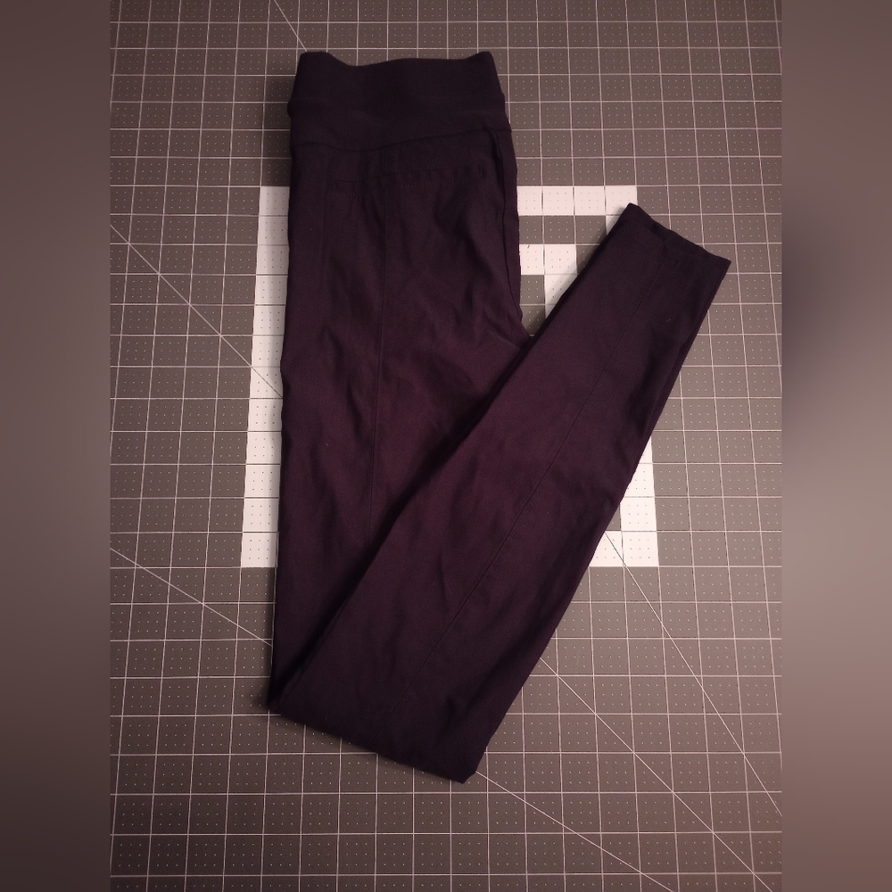 Navy blue skinny pant